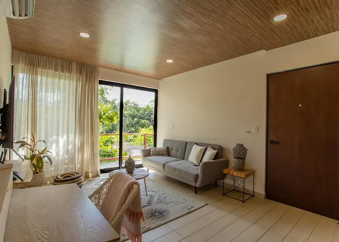 Aparthotel Macondo 4*