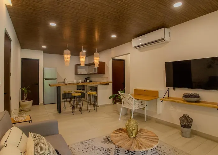 Macondo Aparthotel