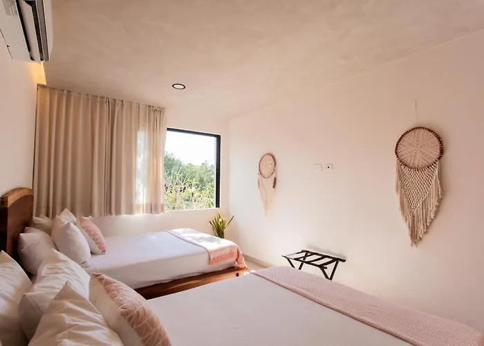 Aparthotel Macondo 4*
